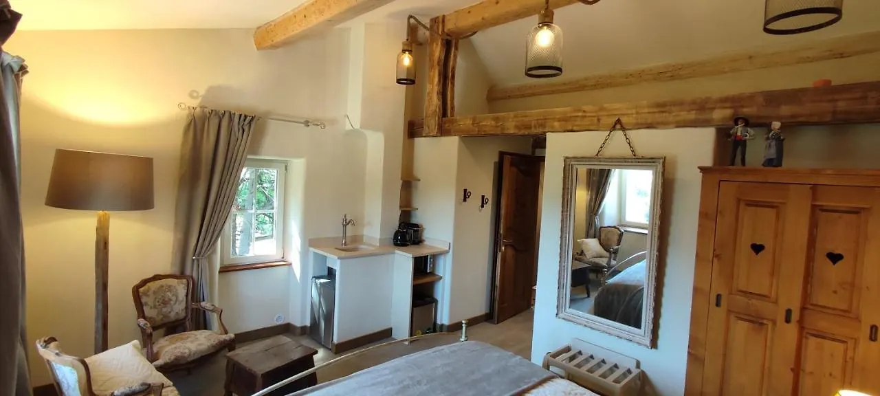 Bed and Breakfast Domaine De Combe Beluze Mison 0*,  Francia