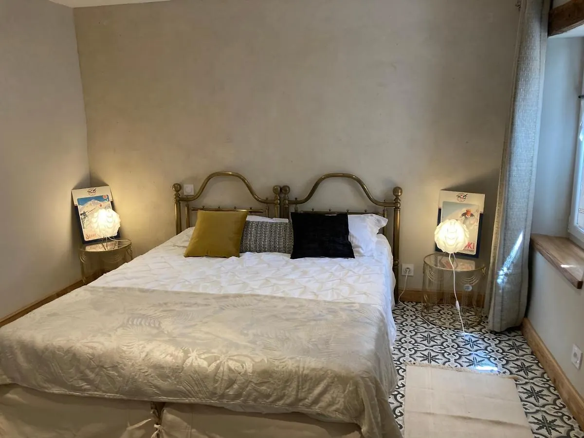 Bed and Breakfast Domaine De Combe Beluze Mison