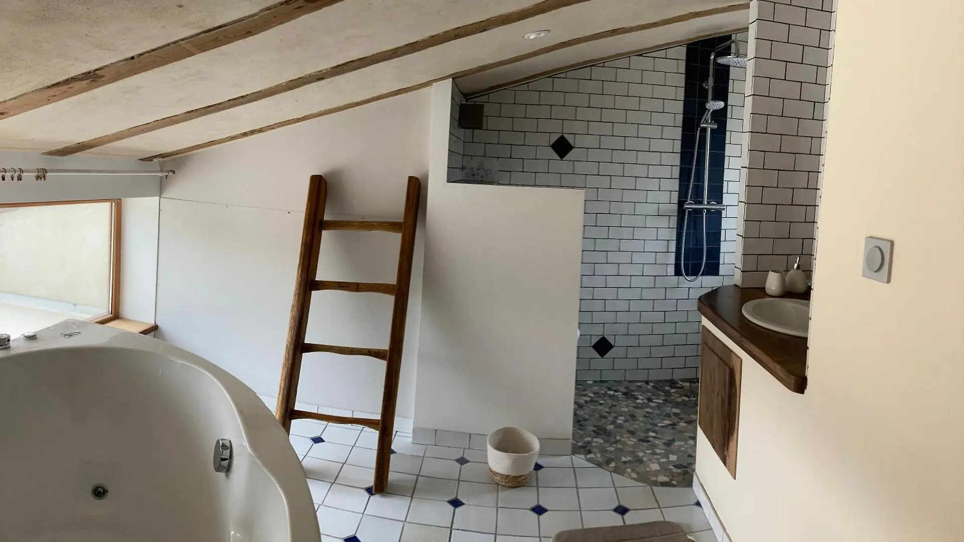 Bed and Breakfast Domaine De Combe Beluze Mison