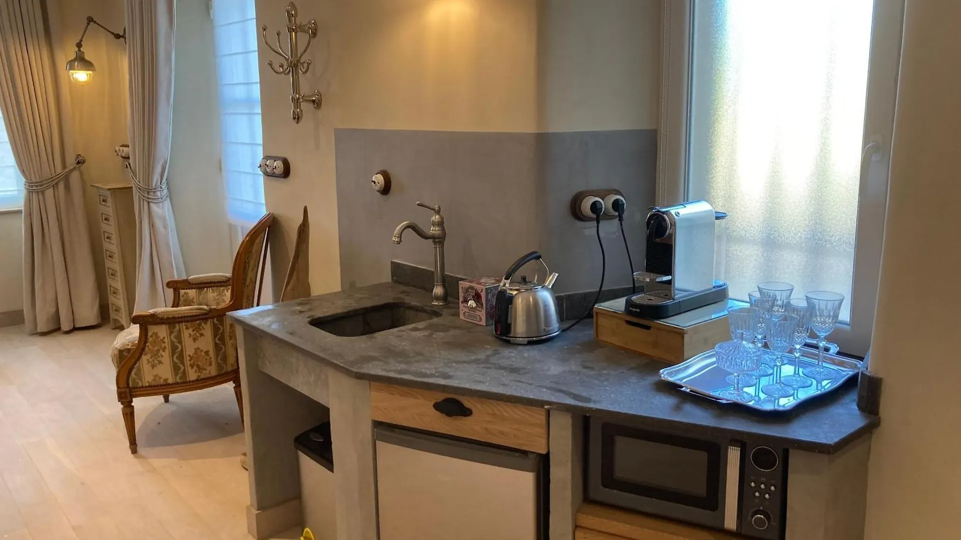 Bed and Breakfast Domaine De Combe Beluze Mison